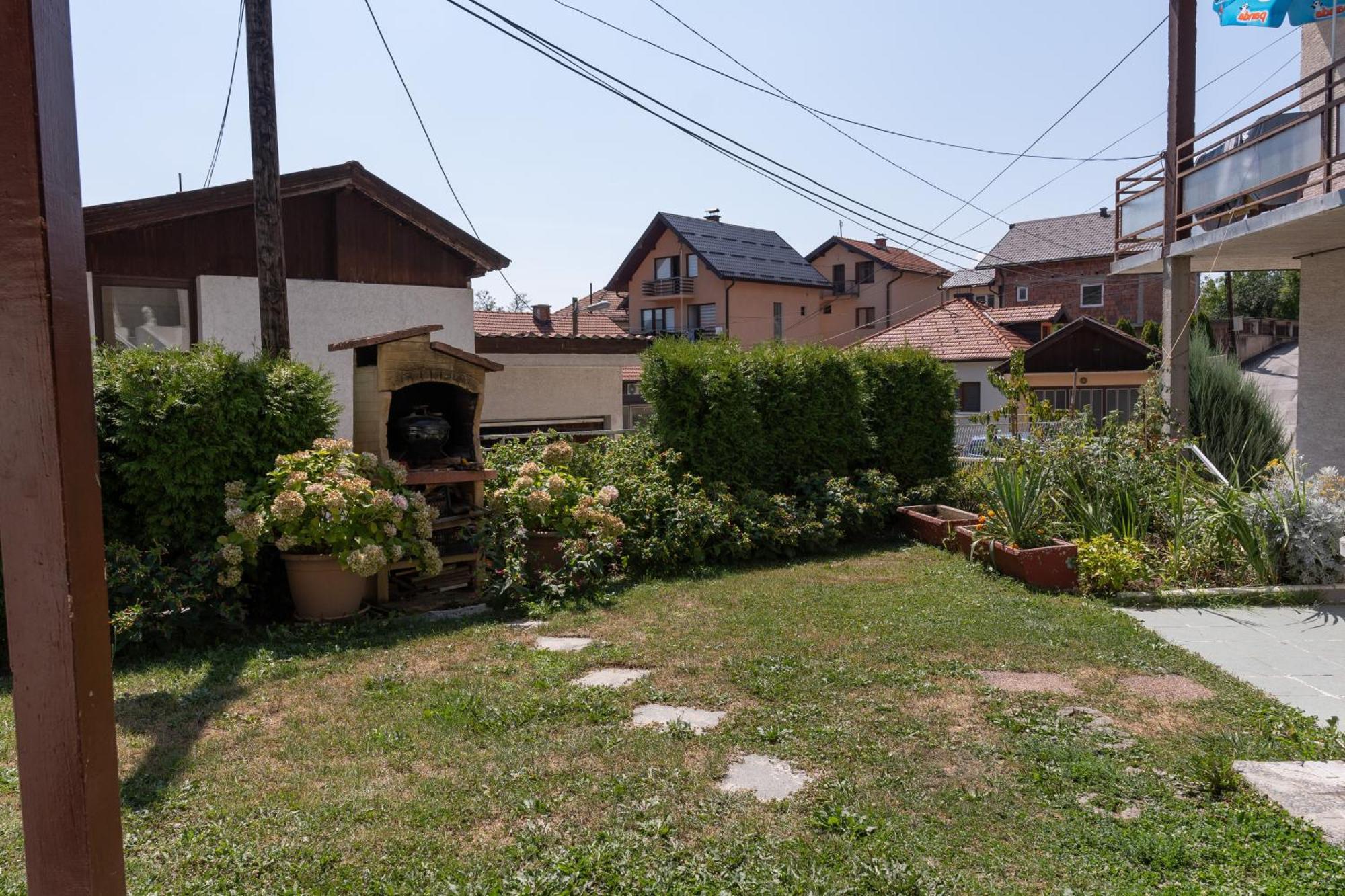 Stari Grad Apartment-free Parking Apartment